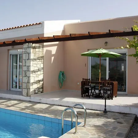 Villa Pretty In Grays